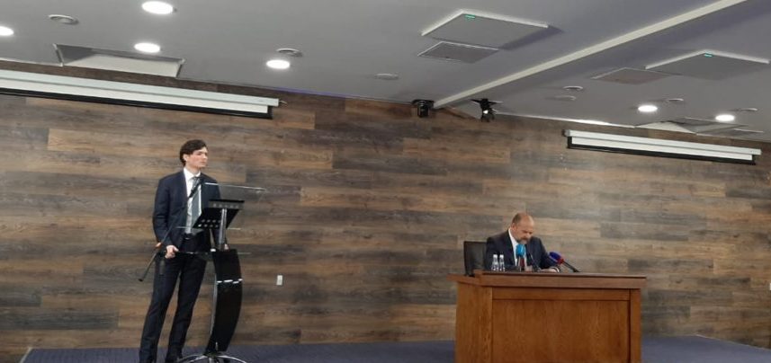 Пресс-конференция губернатора Архангельской области Игоря Орлова