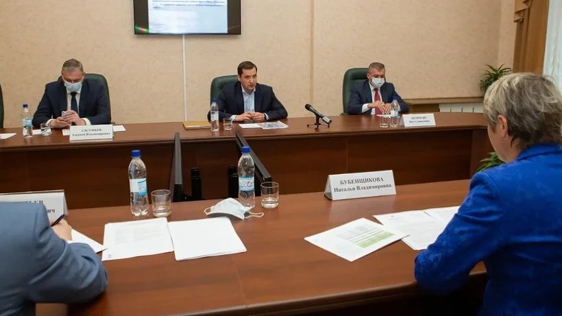 Александр Цыбульский провел встречу с главой Каргопольского района