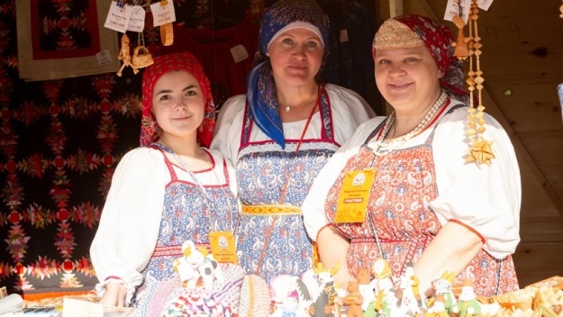 На Маргаритинской ярмарке работали 80 народных умельцев