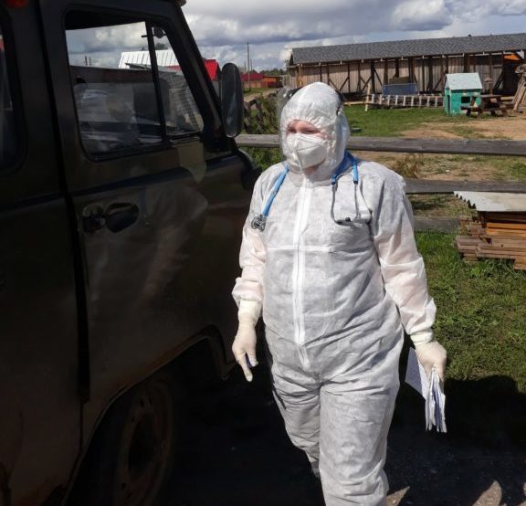 Медики, участвовавшие в борьбе с коронавирусом, смогут досрочно выйти на пенсию