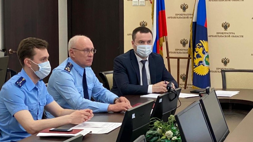 Предприниматели обратились на личный прием к прокурору и бизнес-уполномоченному