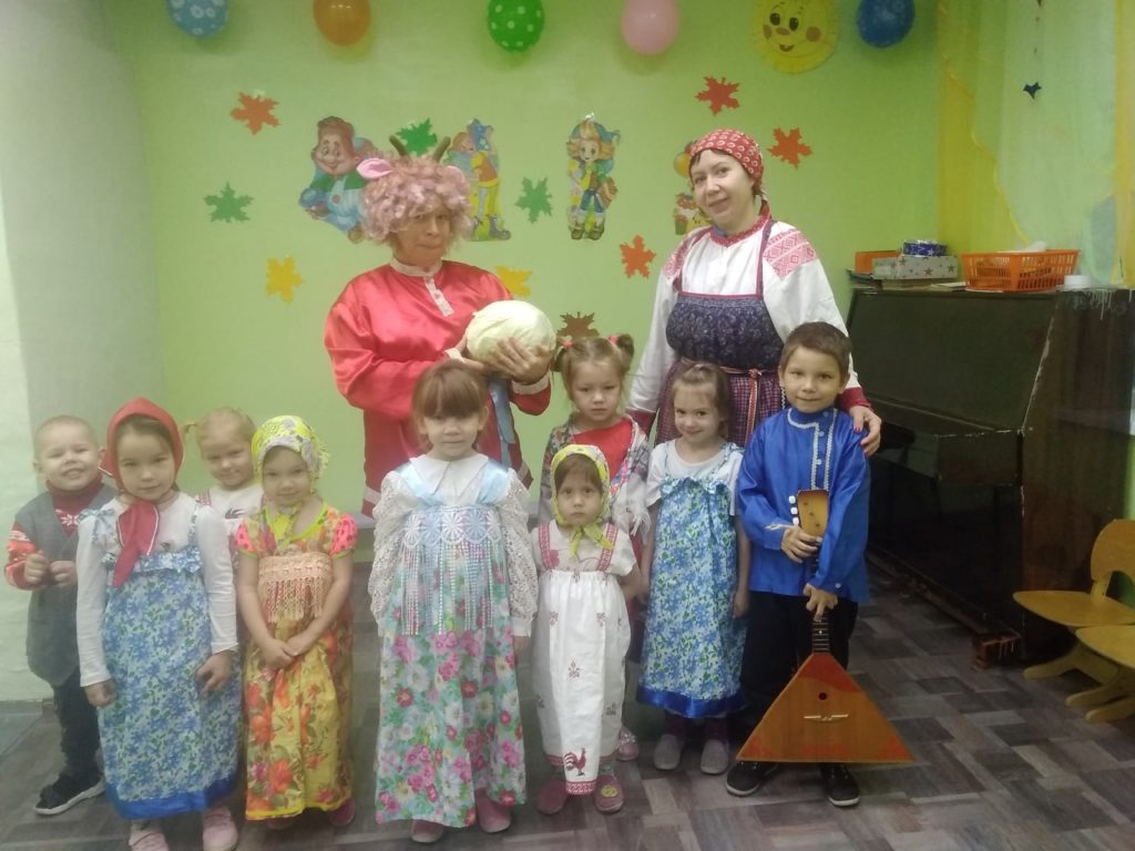 Капустные посиделки в «Колокольчике»