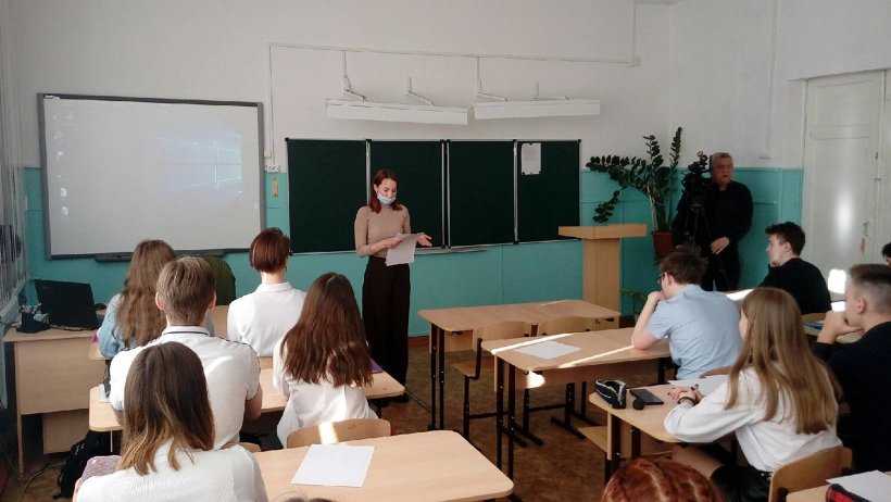 В рамках проекта минобра Поморья школьники и студенты могут получить консультации психологов