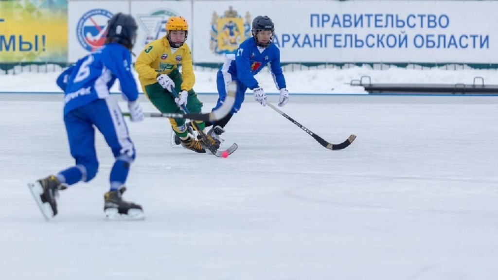 Сильнейшие юные хоккеисты России играют в Архангельске