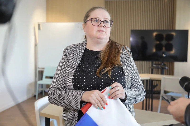 Жители Поморья своими руками изготавливают необходимые для бойцов вещи