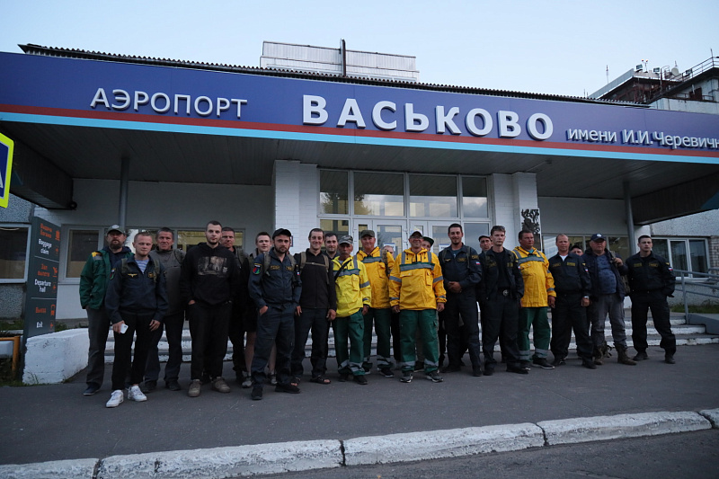 Парашютисты-пожарные вернулись в Поморье после ликвидации пожаров в Тюменской области