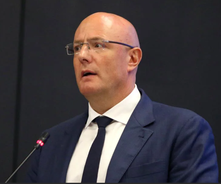 Дмитрий Чернышенко обвиняет МОК в предвзятости в отношении спортсменов, связанных с США