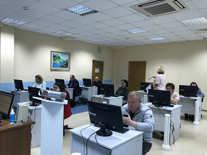 Муниципальные служащие Поморья прошли курсы по профилактике коррупционных и иных правонарушений