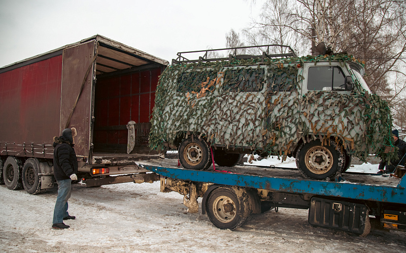 Рекордная по количеству транспортных средств колонна с гуманитарным грузом отправилась в зону СВО