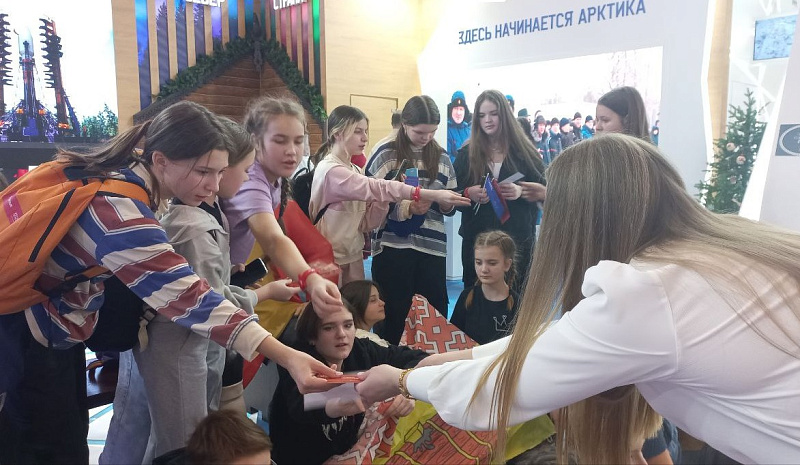 Профориентационную площадку на Всероссийском форуме «Родные – Любимые» посетили более трех тысяч человек