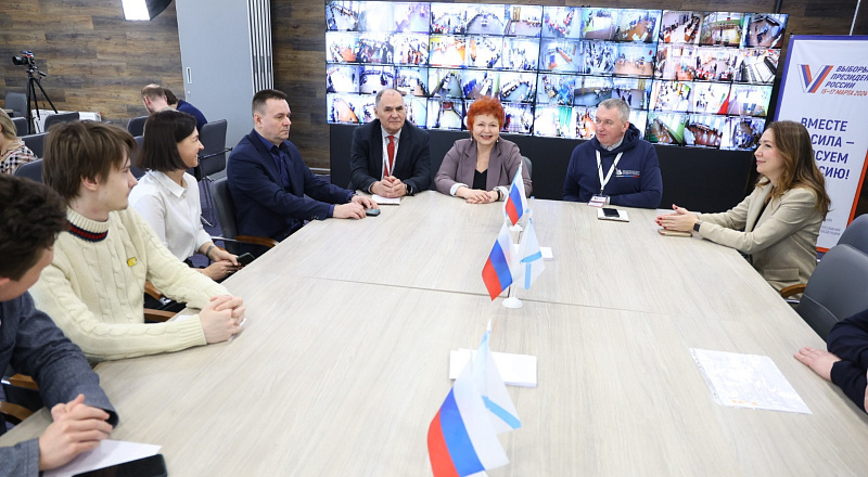 Уполномоченный по правам человека в Архангельской области Любовь Анисимова посетила ЦОН