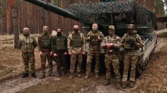 «Ваша помощь делает нас сильнее»: участники СВО поблагодарили жителей Мезенского округа за автомобили и бытовую технику