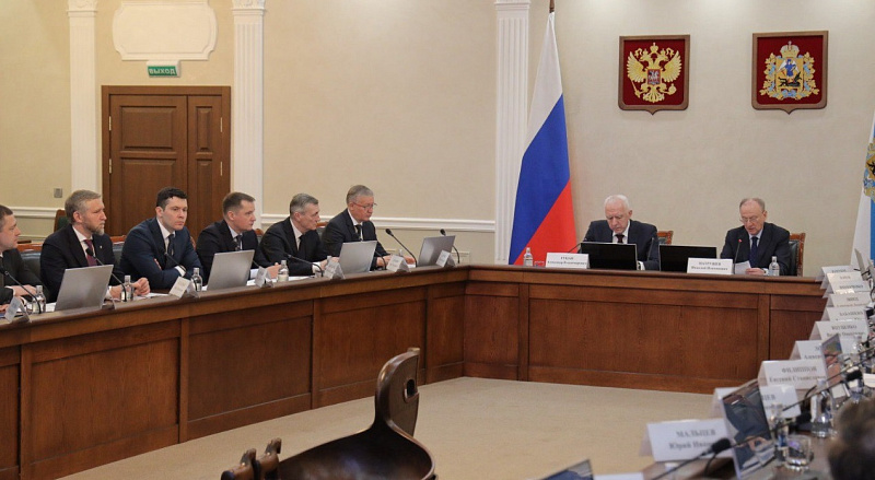 Секретарь Совета безопасности России Николай Патрушев провел в Архангельске совещание по вопросам национальной безопасности в регионах Северо-Западного федерального округа