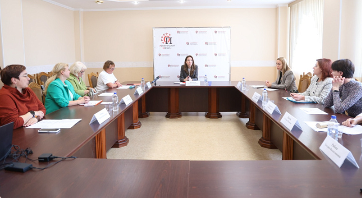 Вопросы развития кадрового потенциала учреждений культуры Поморья обсудили в Общественной палате региона
