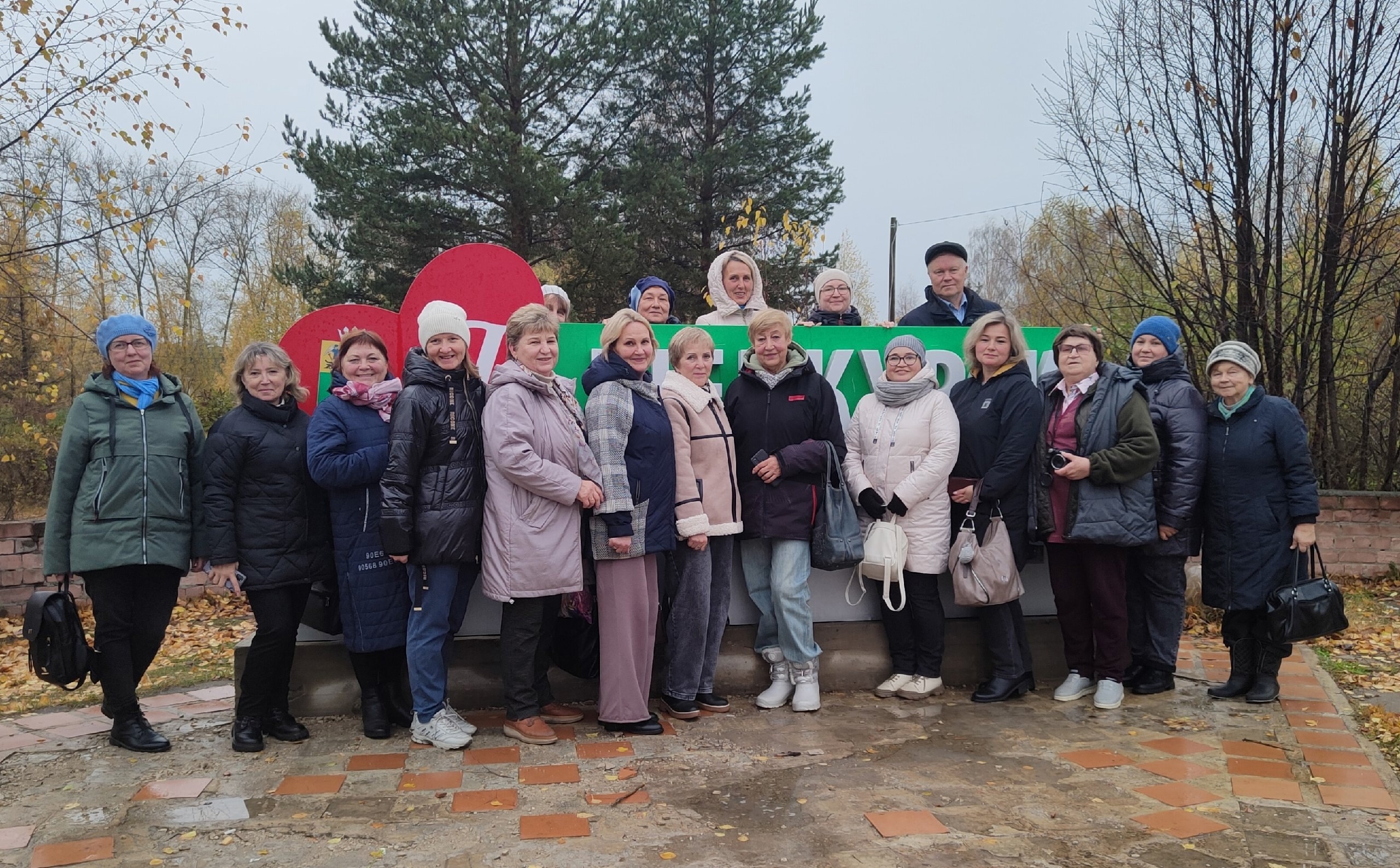С ответным визитом Шенкурск посетили виноградовские ветераны