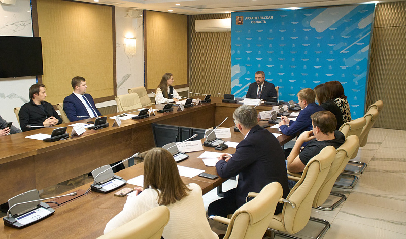 Минстрой Поморья готовится к вводу новых домов и прорабатывает вопросы поставок материалов для отрасли