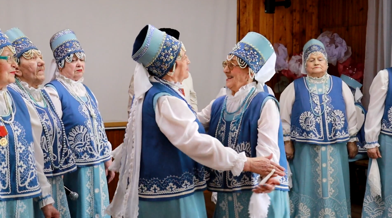 Раз «Калинушка» нынче запела - значит, радуйся, пой и пляши