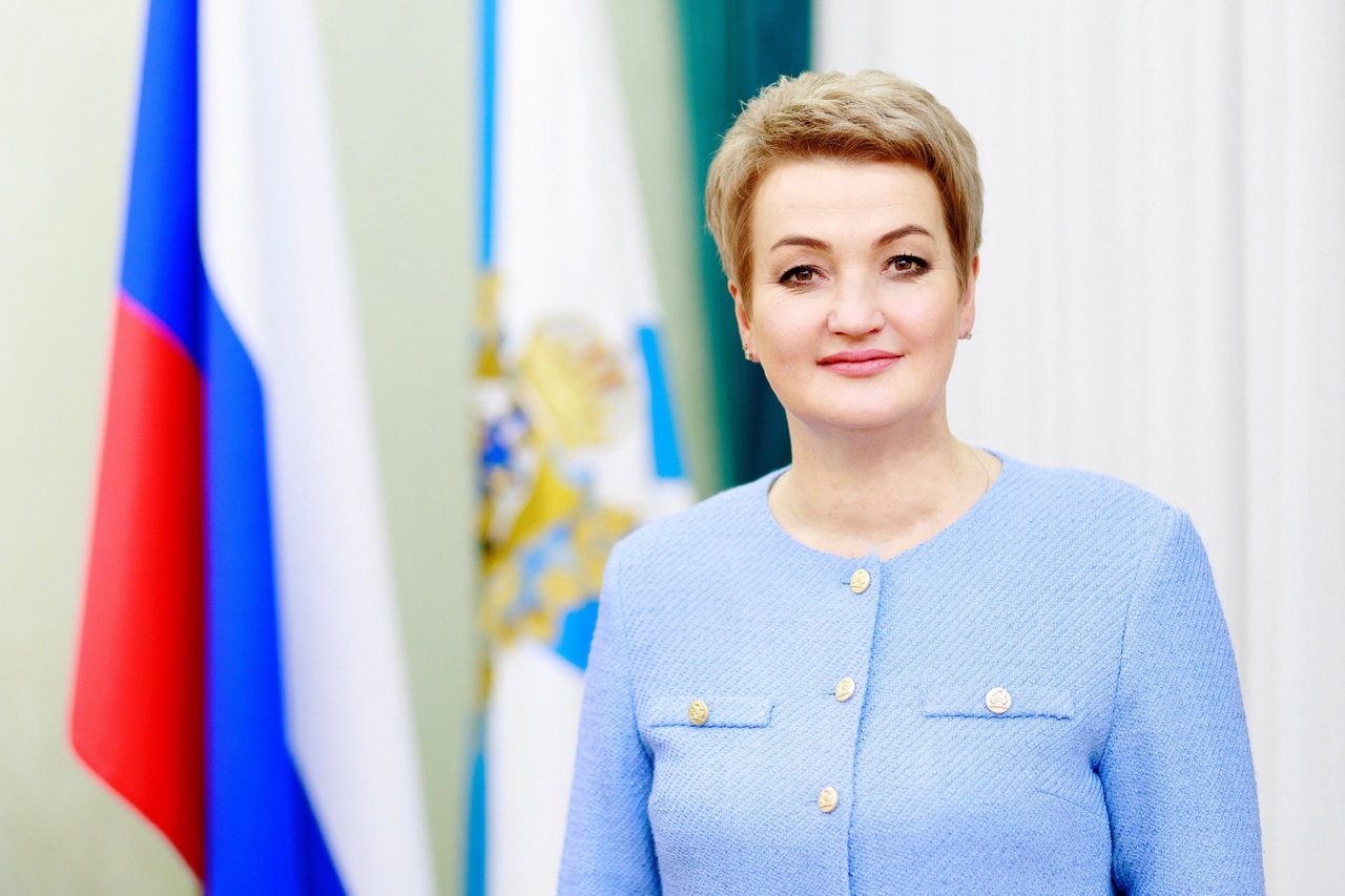 Екатерина Прокопьева поздравила северян с Днем Победы
