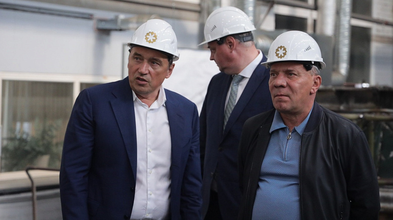Сенатор от Архангельской области Юрий Борисов встретился с руководством АО «Промышленные технологии»