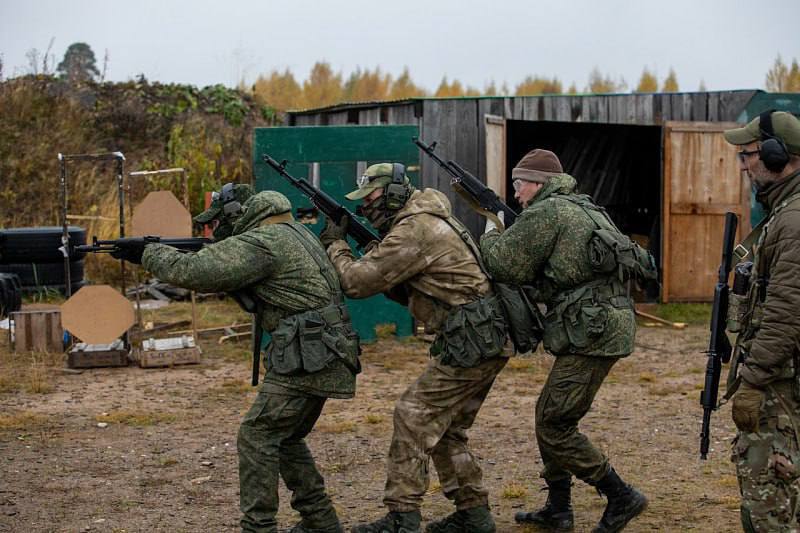В Архангельской области продолжается набор на военную службу по контракту