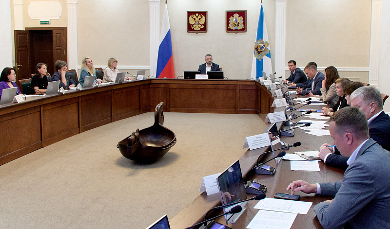 В правительстве Поморья обсудили ход реализации проектов комплексного развития территорий