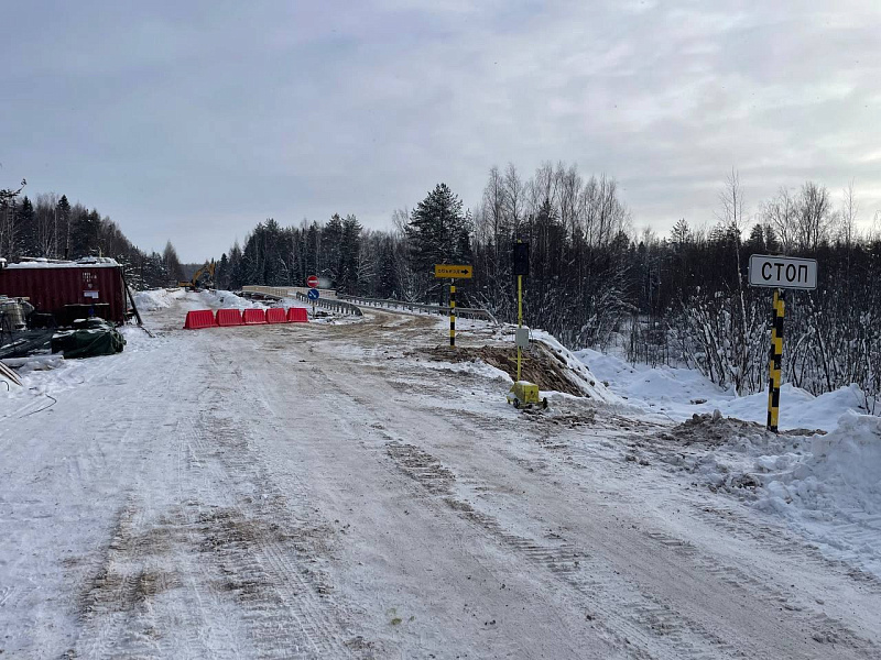 В Красноборском округе открыто движение по временному объездному мосту через Лахому