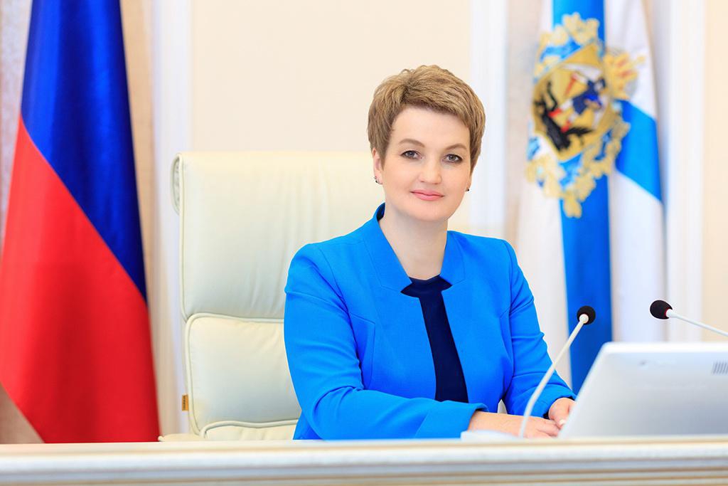 Председатель Архангельского областного Собрания поздравила северян с 1 мая
