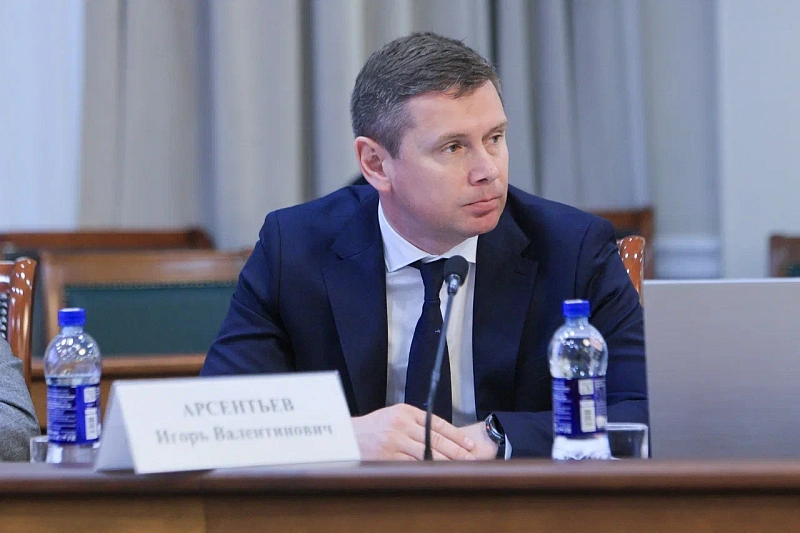 На Яграх продолжается благоустройство набережной имени Александра Зрячева