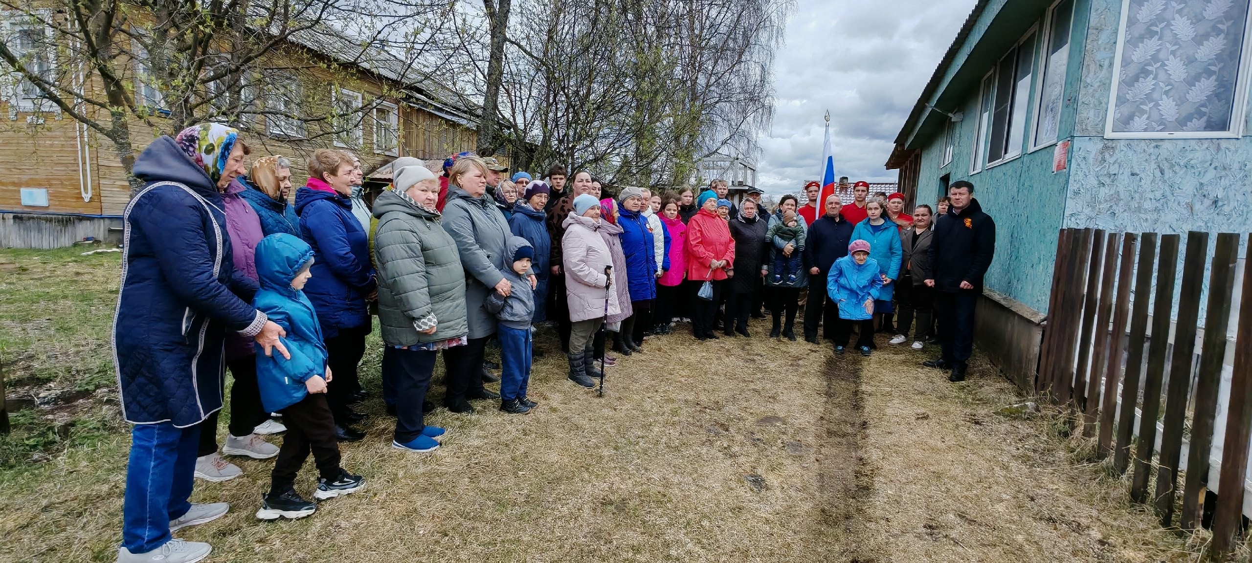 Свет звезды над домом героя: в Виноградовском округе увековечили память Вячеслава Захарова