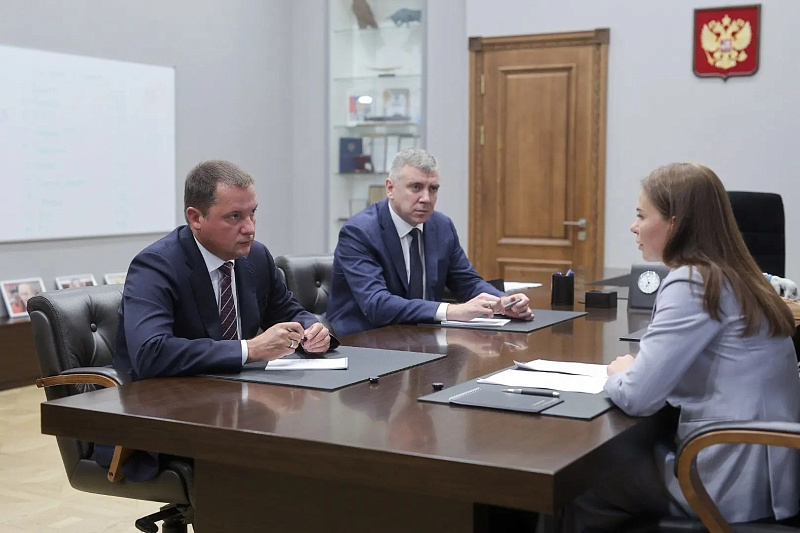 Александр Цыбульский провел рабочую встречу с депутатом Государственной Думы РФ Марией Харченко