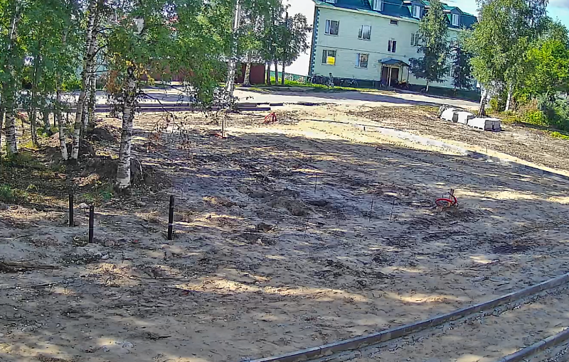 В Холмогорах приступили к благоустройству центральной части села