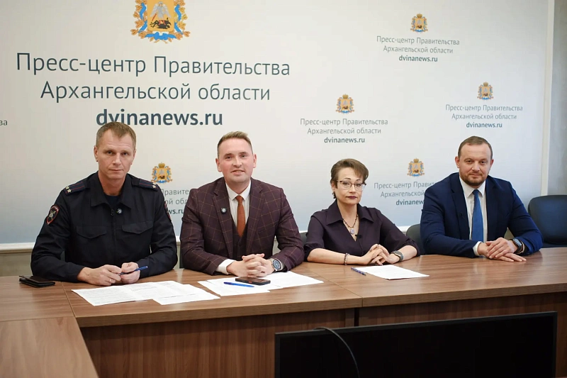 В преддверии учебного года в прямом эфире обсудили комплекс мер по повышению безопасности детей на дорогах