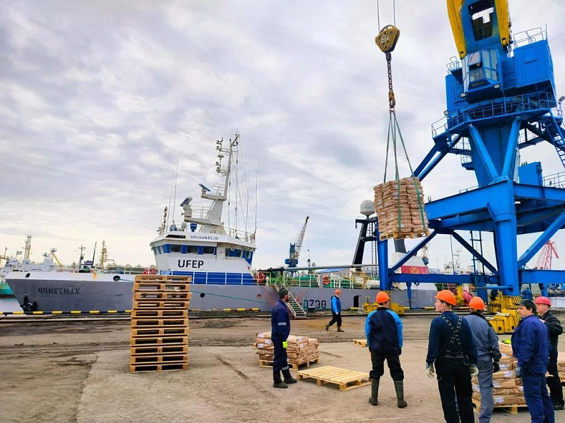 В Архангельск доставили крупную партию рыбной продукции